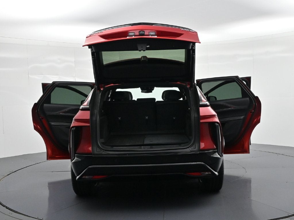2024 Cadillac LYRIQ Sport 1