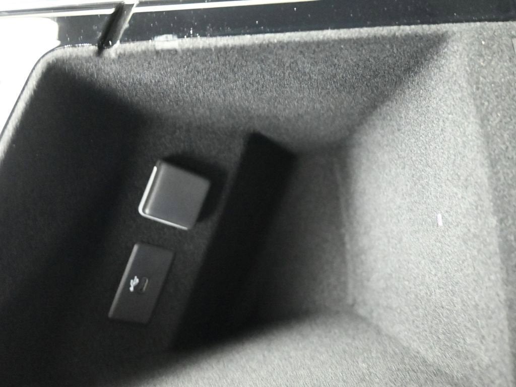 2026 Cadillac LYRIQ Premium Sport