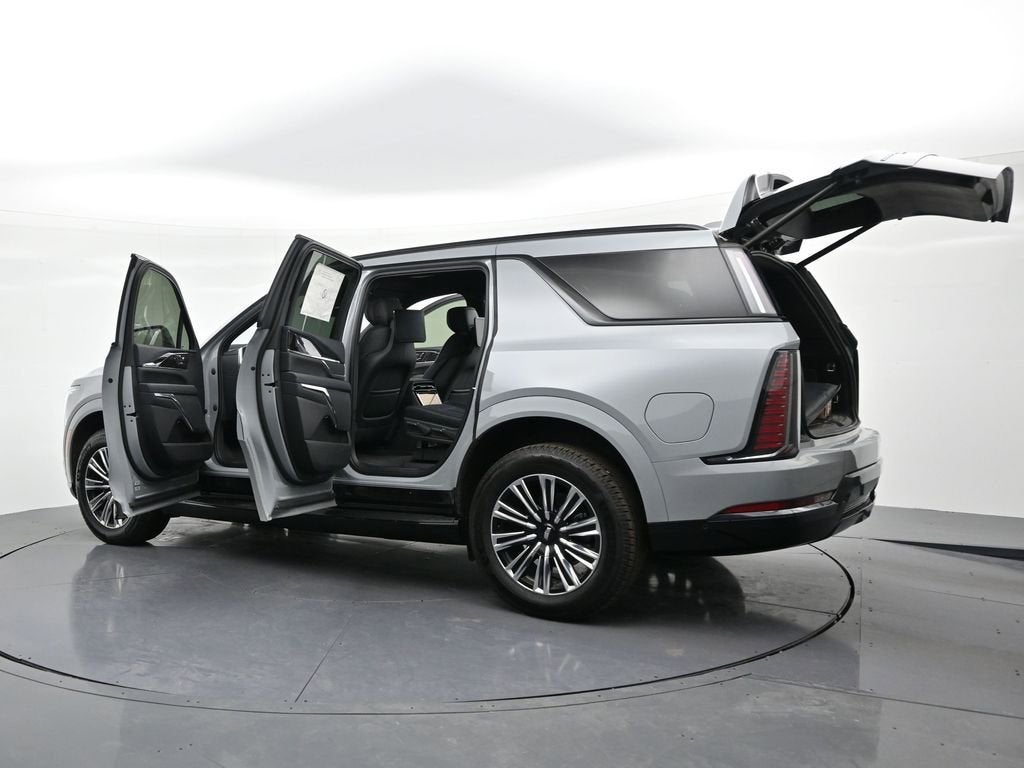 2026 Cadillac ESCALADE IQL Sport