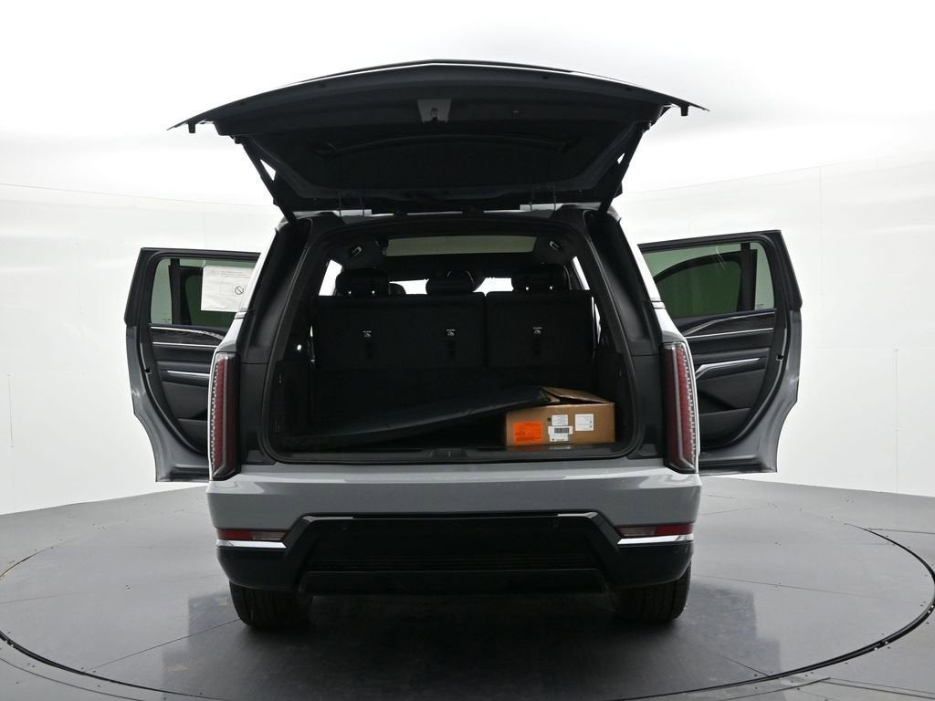 2026 Cadillac ESCALADE IQL Sport