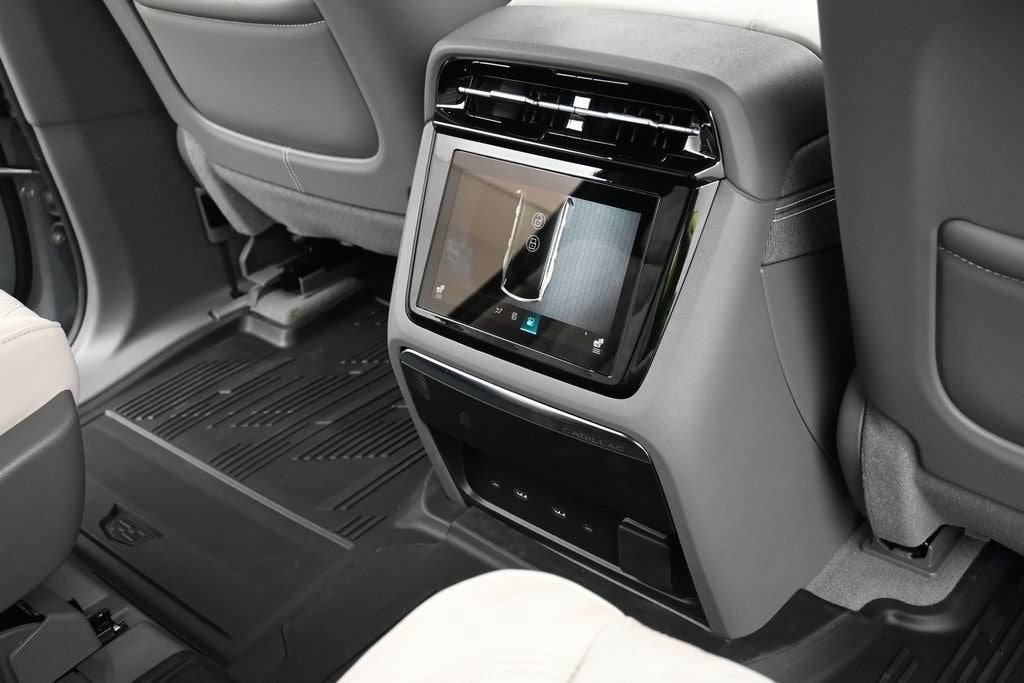 2026 Cadillac ESCALADE IQL Sport