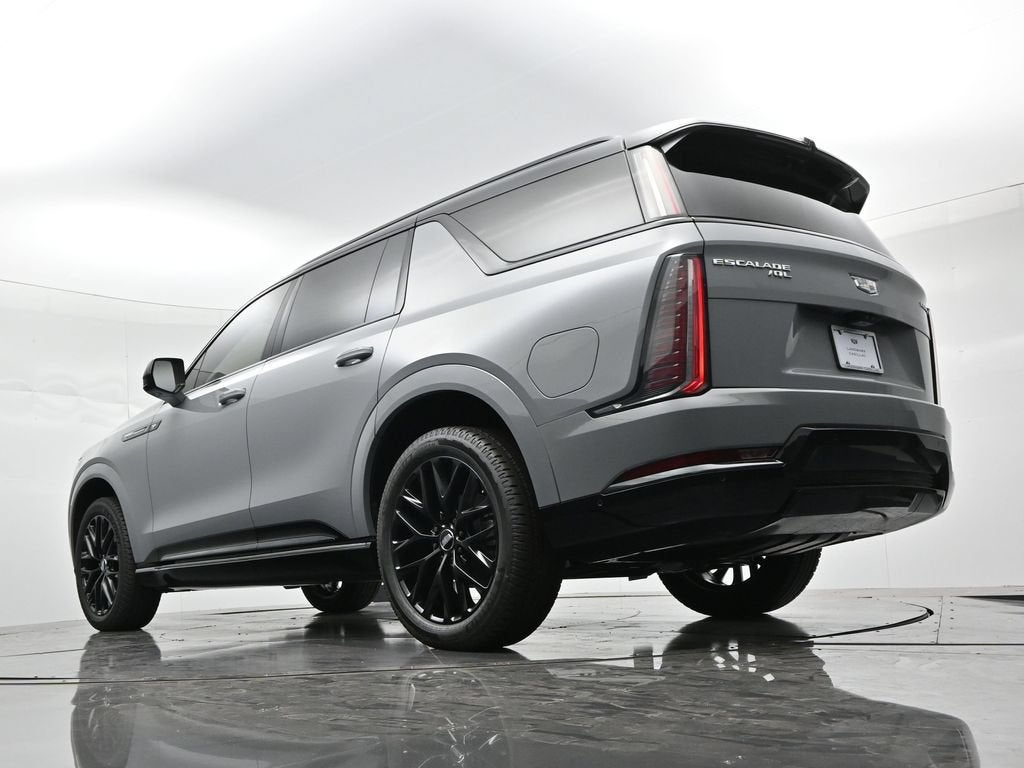 2026 Cadillac ESCALADE IQL Sport