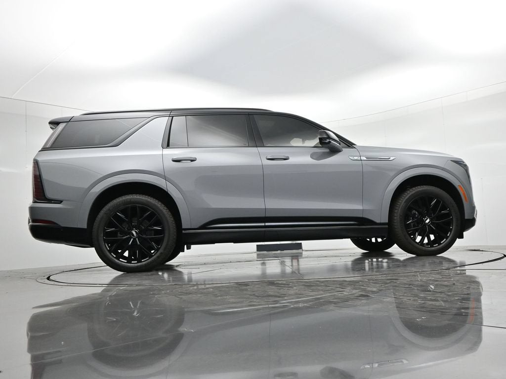 2026 Cadillac ESCALADE IQL Sport