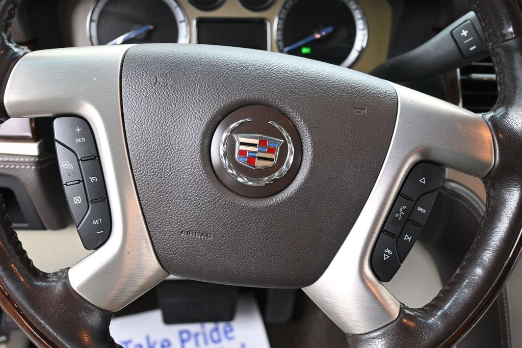 2013 Cadillac Escalade Platinum Edition