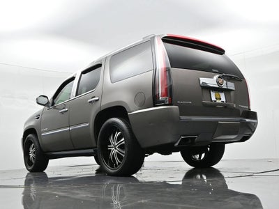 2013 Cadillac Escalade Platinum Edition
