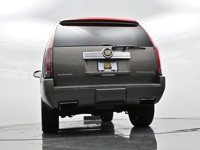 2013 Cadillac Escalade Platinum Edition