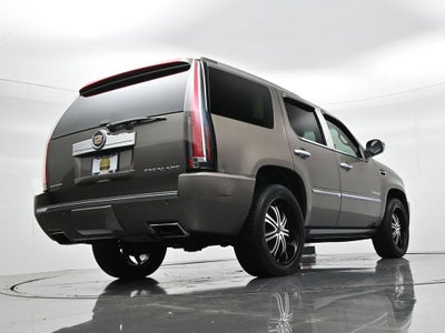 2013 Cadillac Escalade Platinum Edition