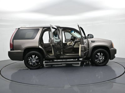 2013 Cadillac Escalade Platinum Edition