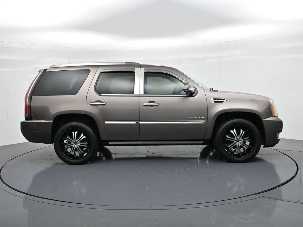 2013 Cadillac Escalade Platinum Edition