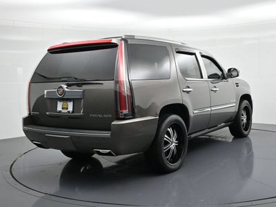 2013 Cadillac Escalade Platinum Edition