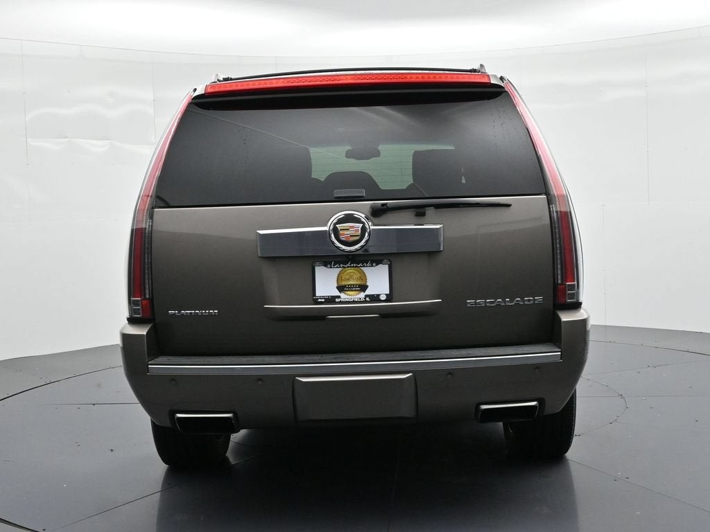 2013 Cadillac Escalade Platinum Edition