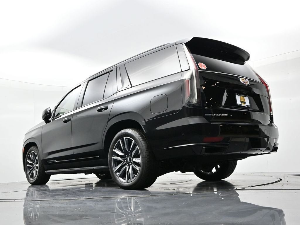 2023 Cadillac Escalade Sport
