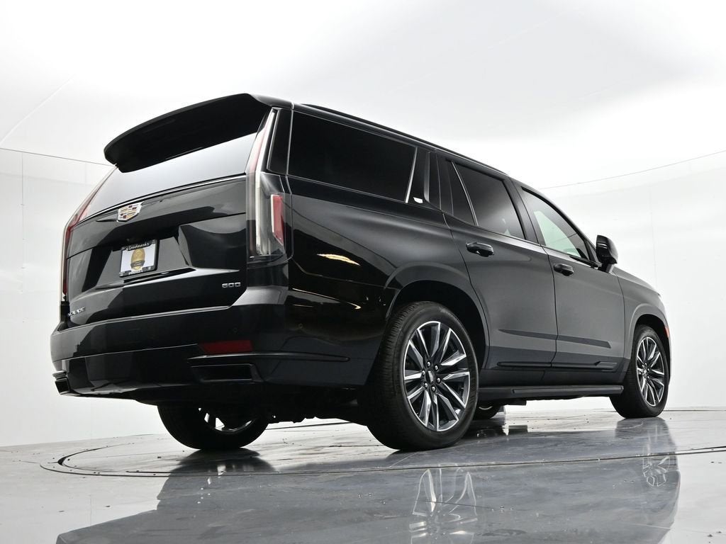 2023 Cadillac Escalade Sport