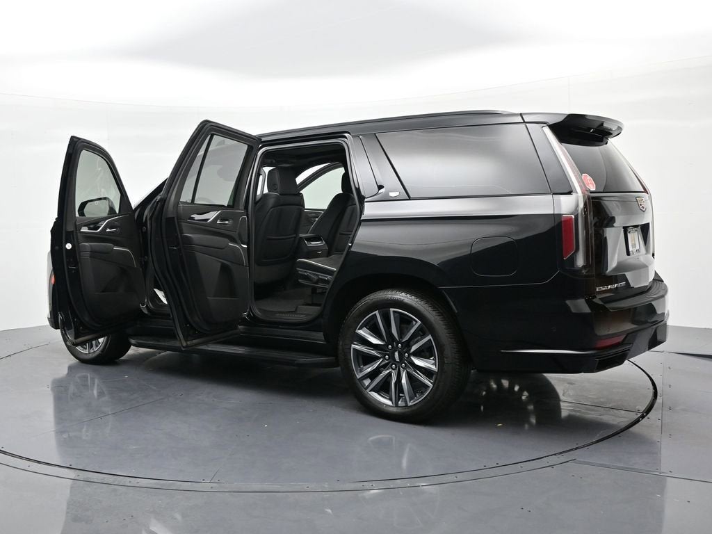 2023 Cadillac Escalade Sport