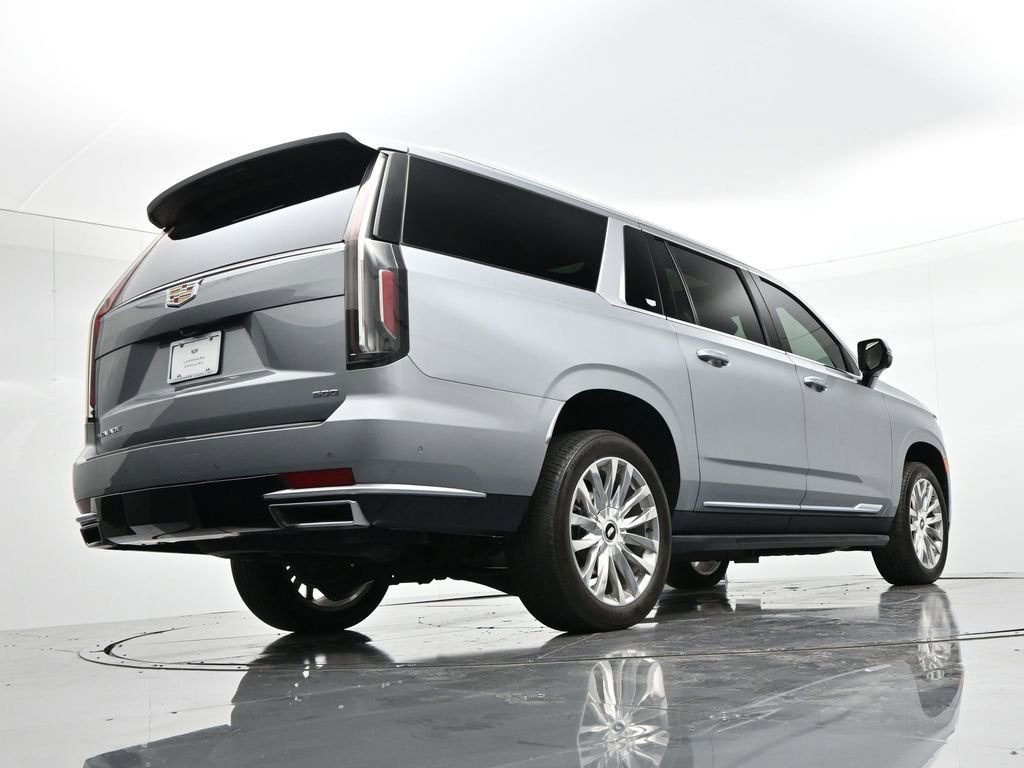 2024 Cadillac Escalade ESV Premium Luxury
