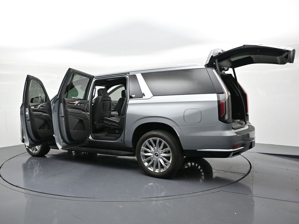 2024 Cadillac Escalade ESV Premium Luxury