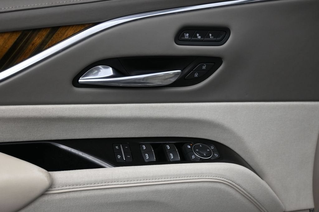 2021 Cadillac Escalade ESV Premium Luxury Platinum