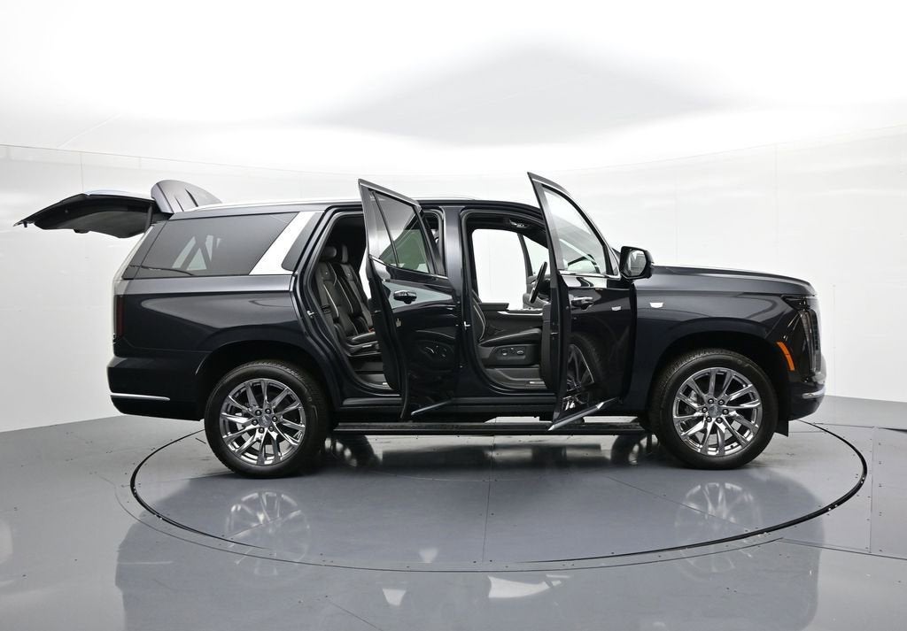 2026 Cadillac Escalade Luxury