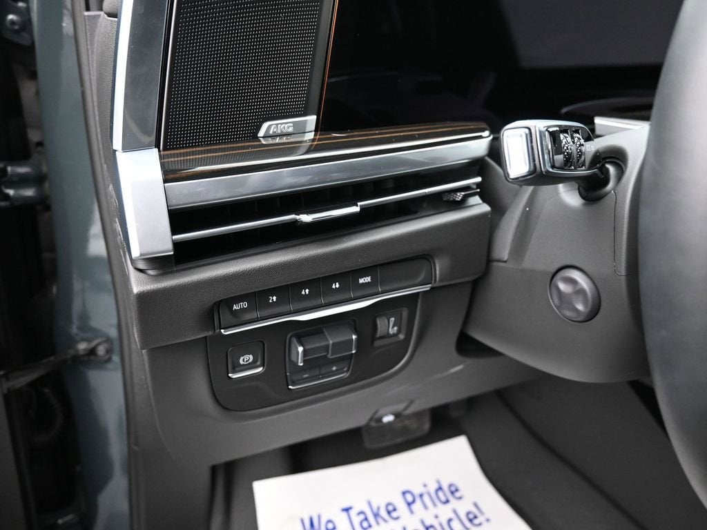 2025 Cadillac Escalade Premium Luxury