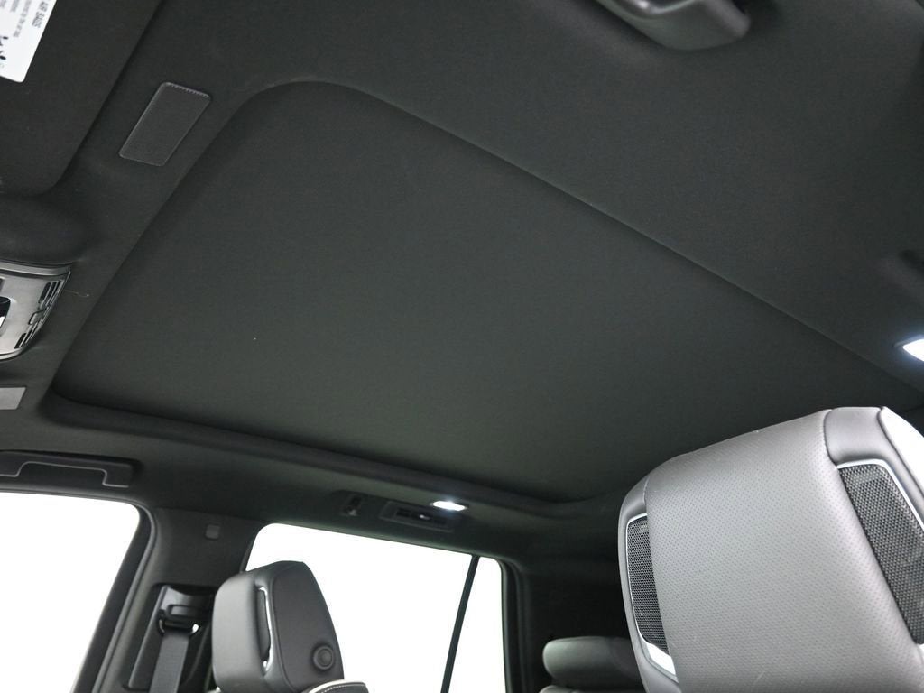 2025 Cadillac Escalade Premium Luxury