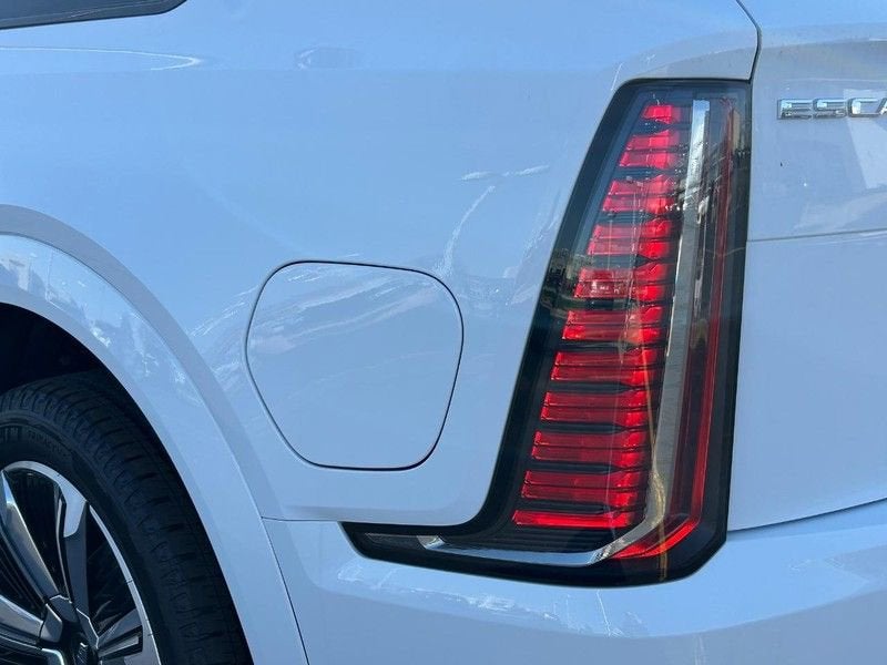 2025 Cadillac ESCALADE IQ Luxury 1