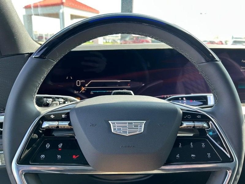 2025 Cadillac ESCALADE IQ Luxury 1