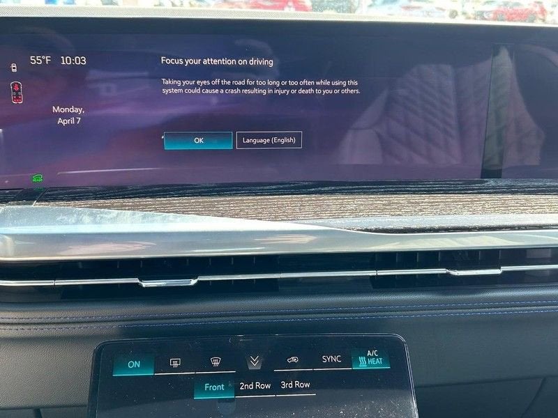 2025 Cadillac ESCALADE IQ Luxury 1