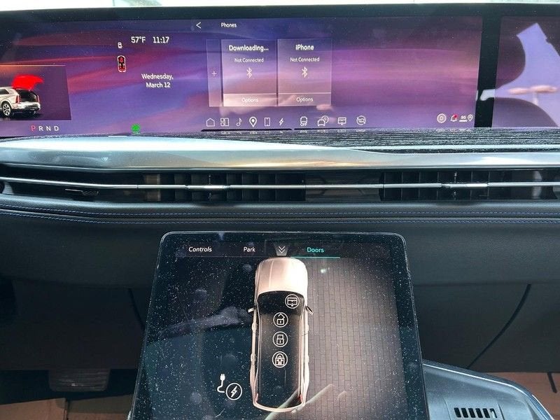 2025 Cadillac ESCALADE IQ Luxury 1