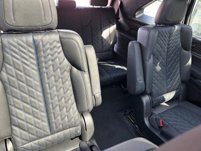 2025 Cadillac ESCALADE IQ Luxury 1