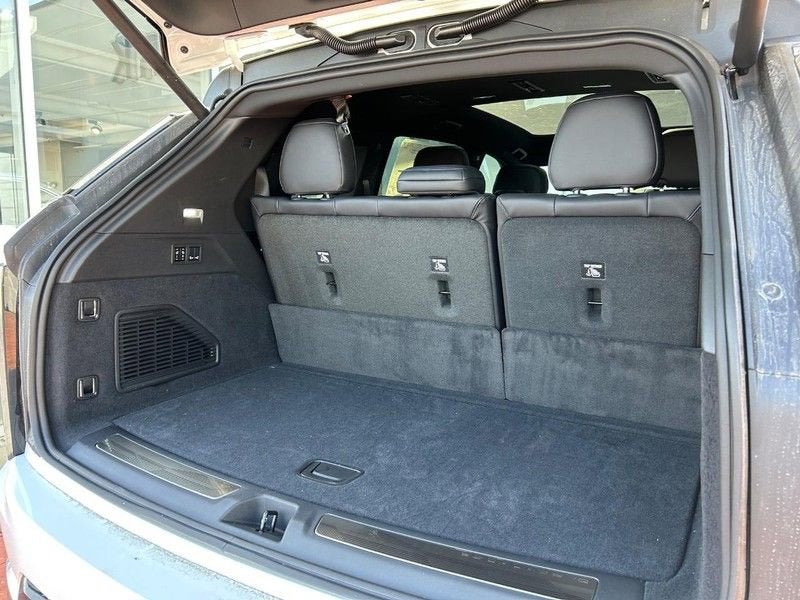 2025 Cadillac ESCALADE IQ Luxury 1