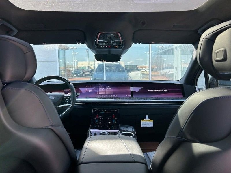 2025 Cadillac ESCALADE IQ Luxury 1