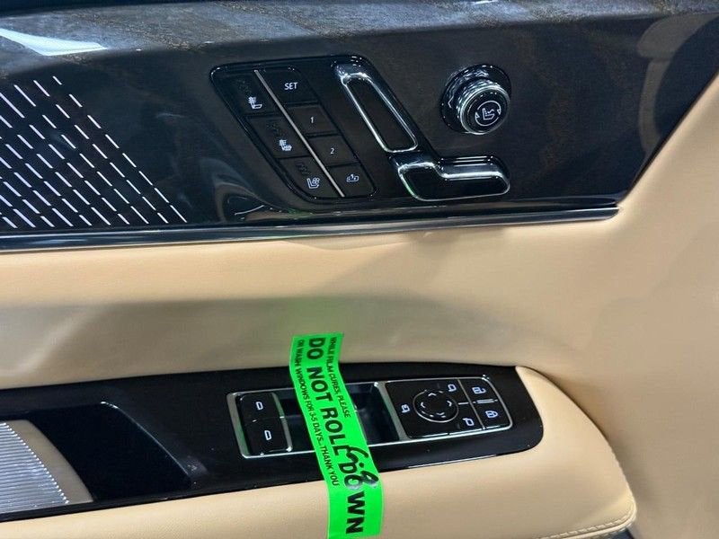 2025 Cadillac ESCALADE IQ Luxury 2