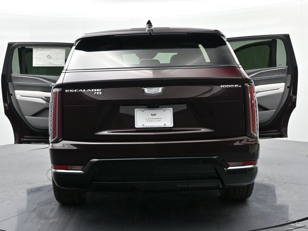 2025 Cadillac ESCALADE IQ Sport 1