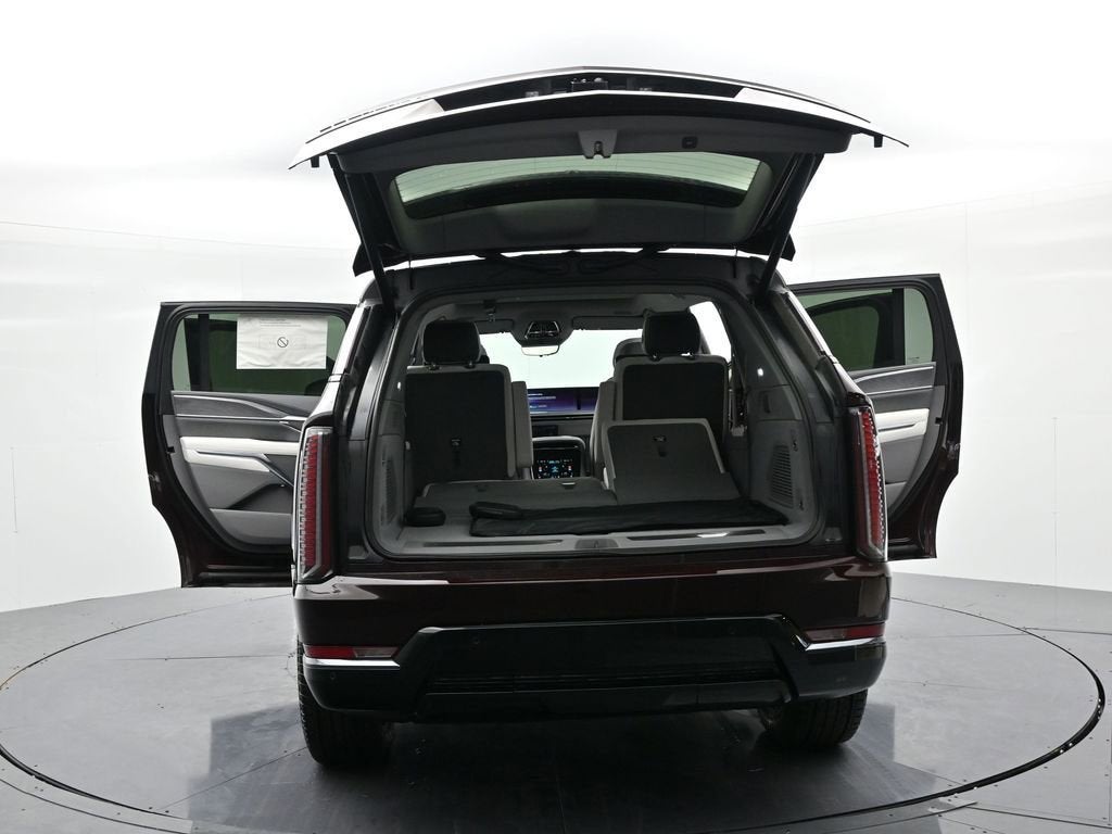 2025 Cadillac ESCALADE IQ Sport 1