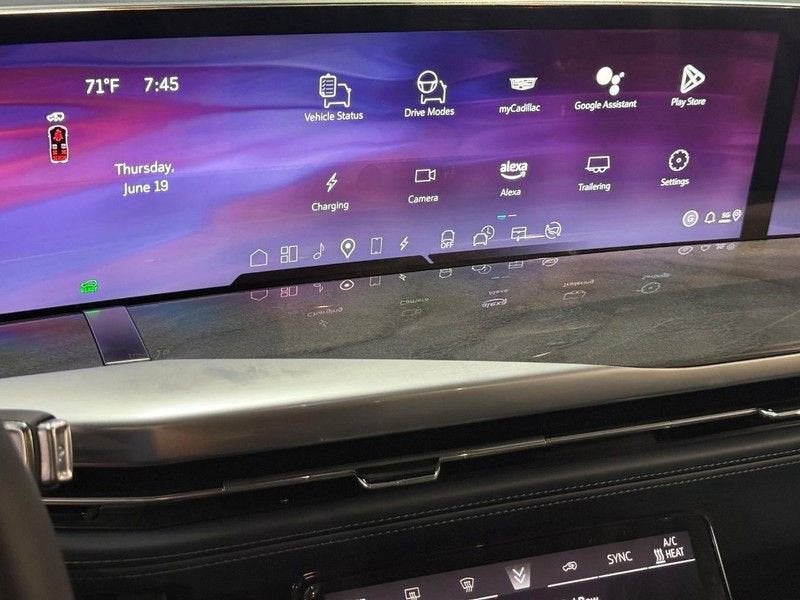 2025 Cadillac ESCALADE IQ Sport 2