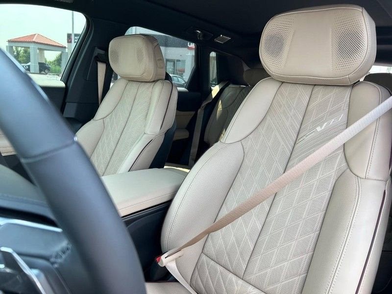 2026 Cadillac LYRIQ V-Series Premium