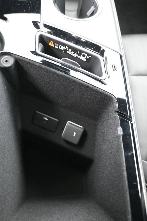 2026 Cadillac LYRIQ V-Series