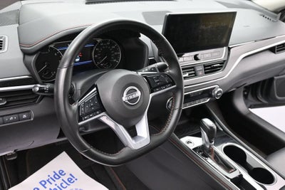 2025 Nissan Altima SR