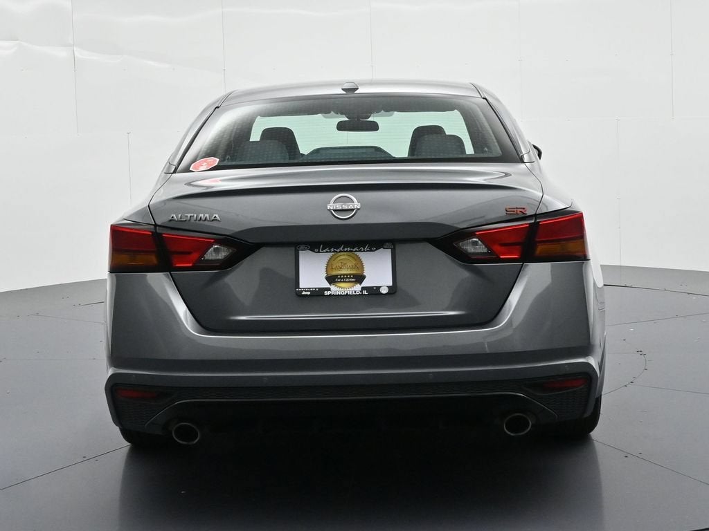 2025 Nissan Altima SR