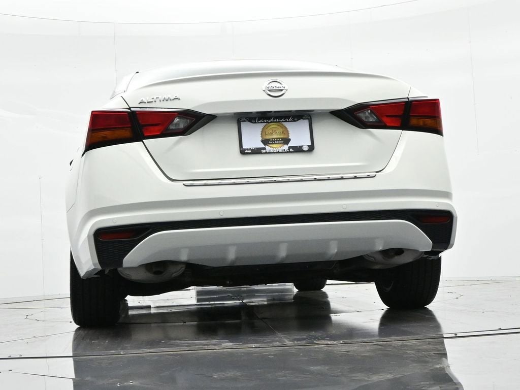 2025 Nissan Altima SV