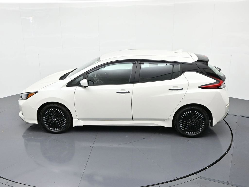 2023 Nissan LEAF SV PLUS