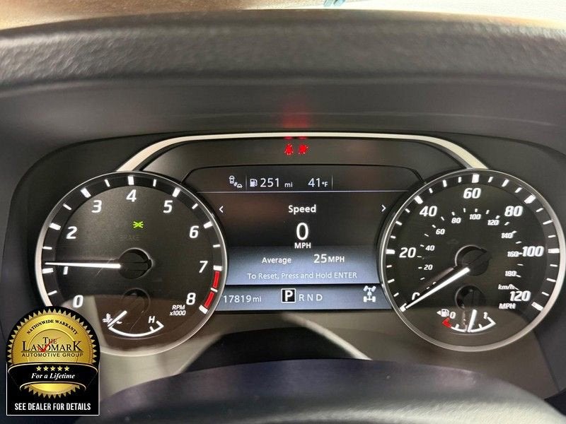 2024 Nissan Frontier SV