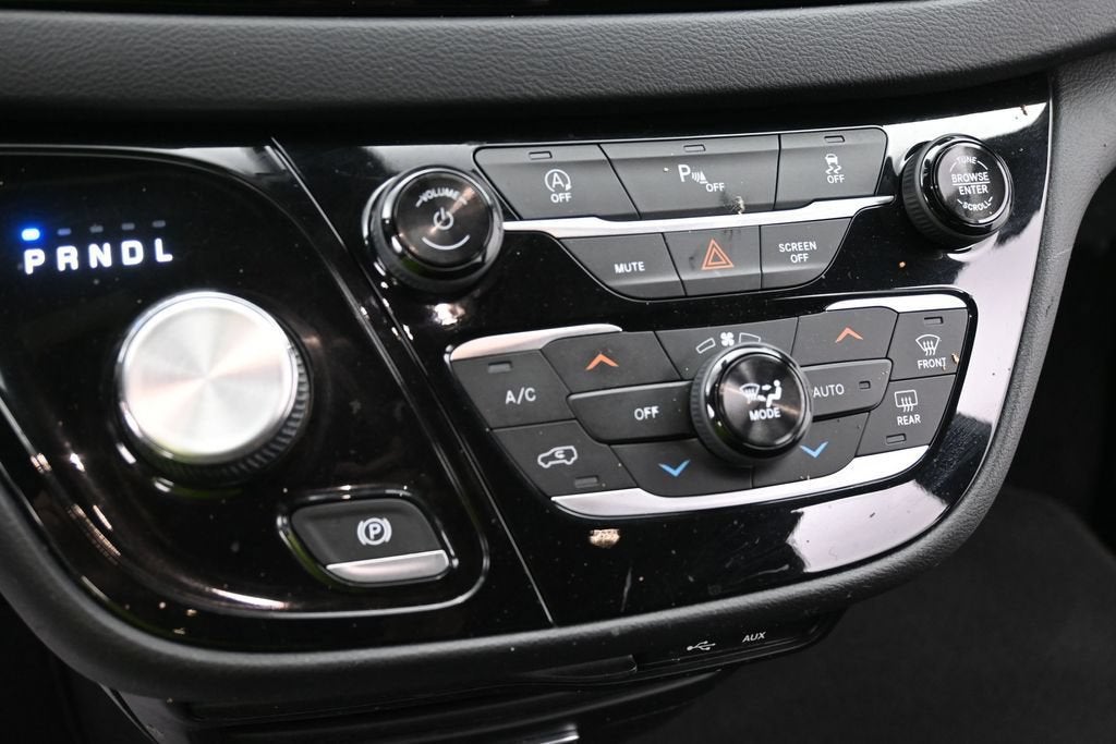 2018 Chrysler Pacifica Touring Plus