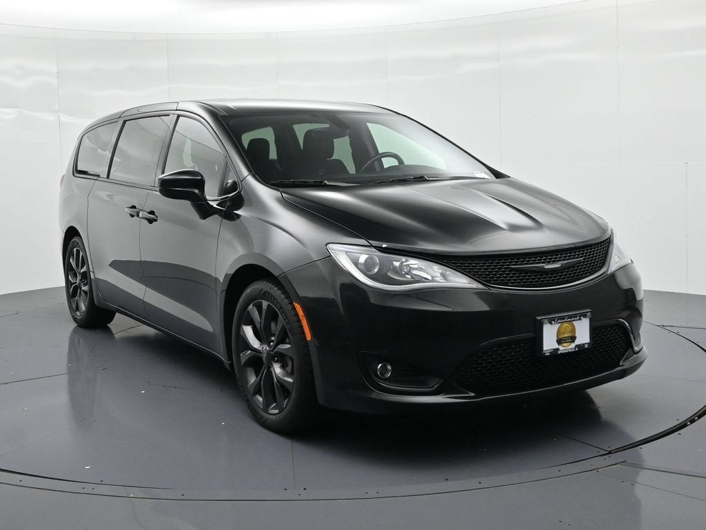 2018 Chrysler Pacifica Touring Plus