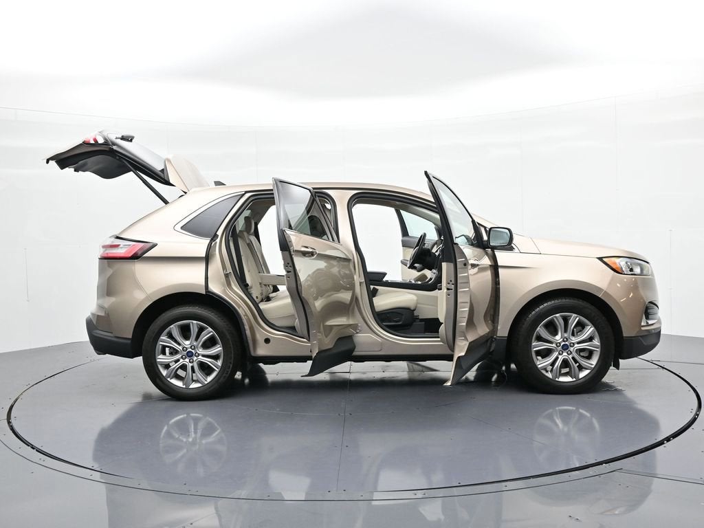 2021 Ford Edge Titanium