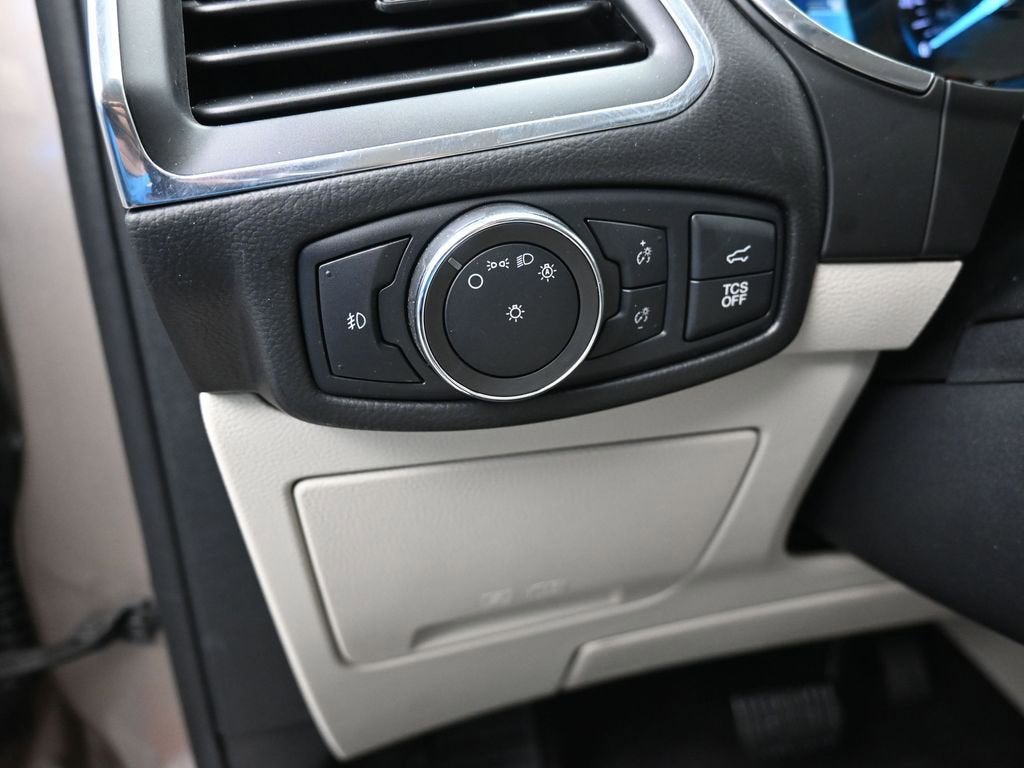 2021 Ford Edge Titanium