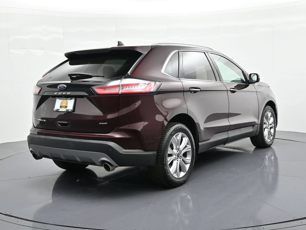 2022 Ford Edge Titanium