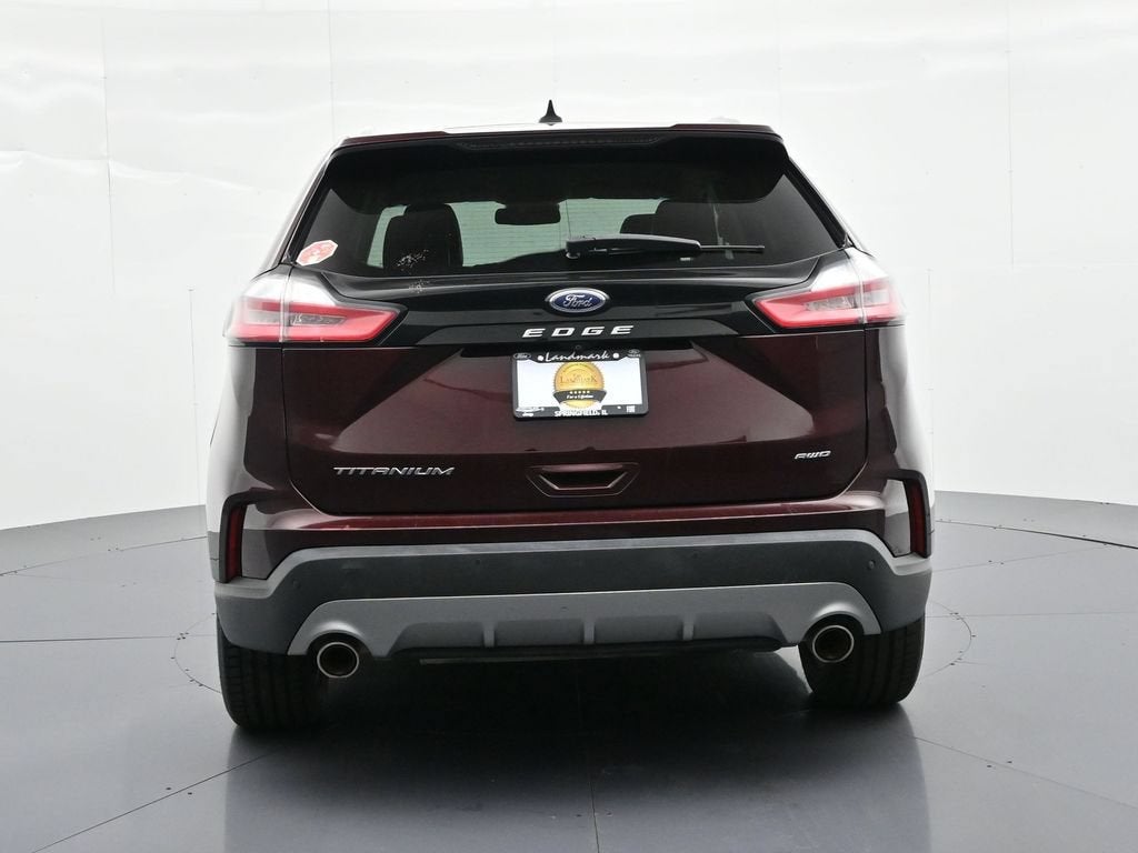2022 Ford Edge Titanium