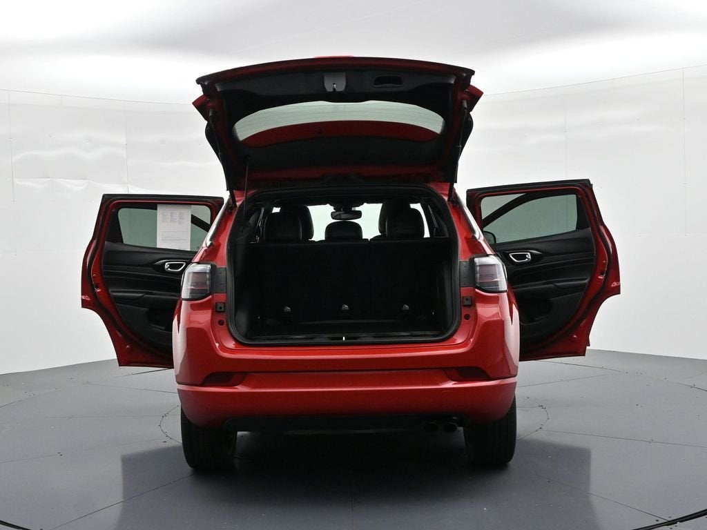 2022 Jeep Compass (RED) Edition