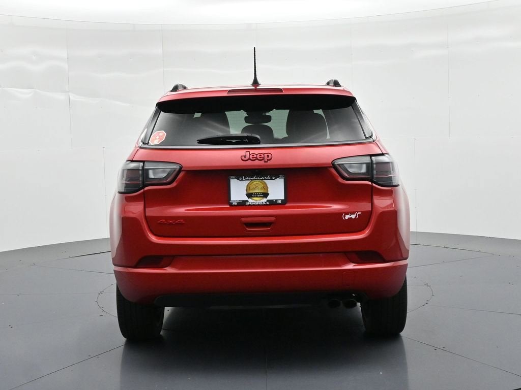 2022 Jeep Compass (RED) Edition
